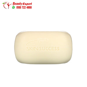 صابون skin success لتنظيف البشرة بفيتامين هـ 3.5 أونصة (100 جم) بالمرز image 2